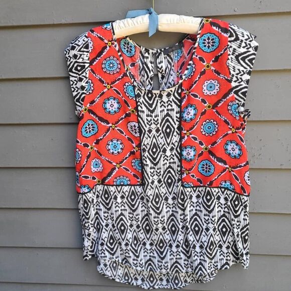 THML Tops - THML Red Black Blue Sleeveless Top Size Medium